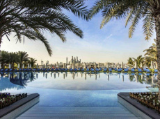 Лето круглый год с курортным отелем Rixos The Palm Dubai!