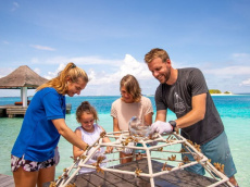 Sheraton Maldives Full Moon Resort & Spa запускает первую семейную программу «Side-by-Side»