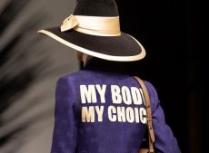 Новая коллекция Gucci посвящена свободе и отчасти борьбе за права женщин